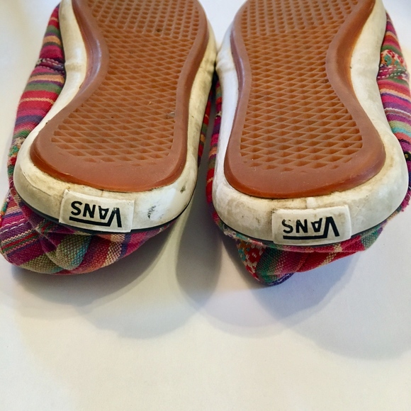 VANS Multi-color Stripe Slip-on Sneakers Size 6.5 - Picture 7 of 8